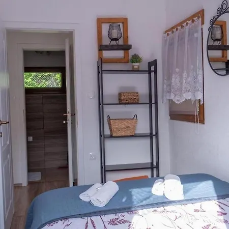 Family Friendly House With A Swimming Pool Smrika, - 24407