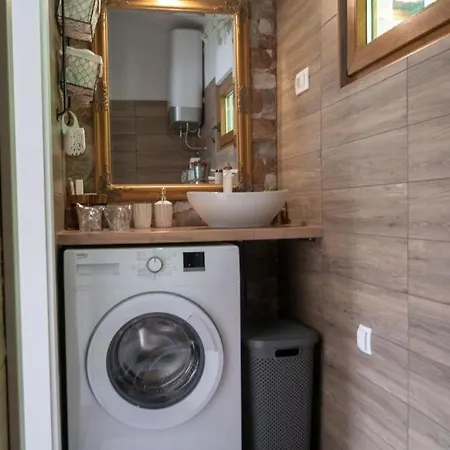 펜션 Family Friendly House With A Swimming Pool Smrika, - 24407