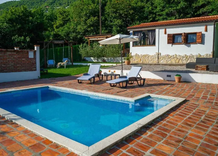 Family Friendly House With A Swimming Pool Smrika, - 24407 Holiday home *